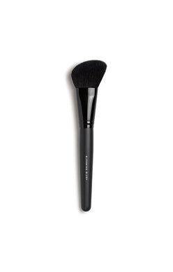 BLOOMING BLUSH BRUSH